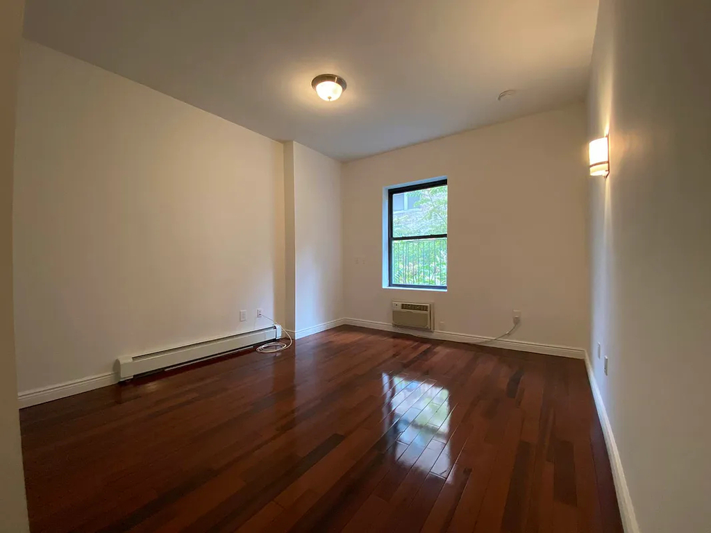 163 West 80th Street - Photo 13