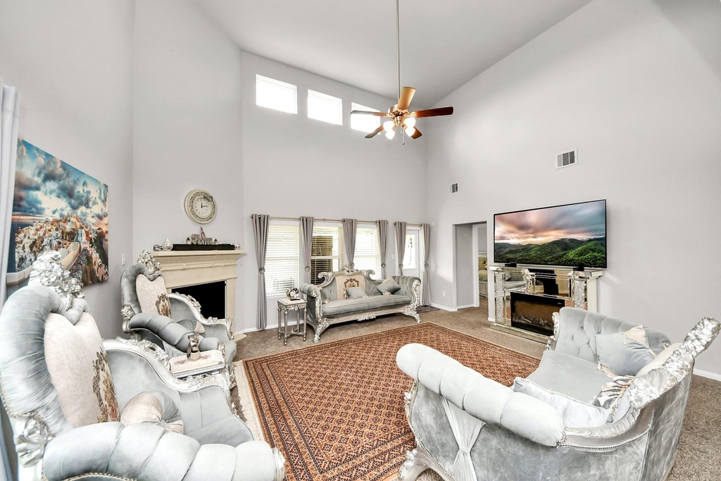 2918 Silverhorn Lane - Photo 23