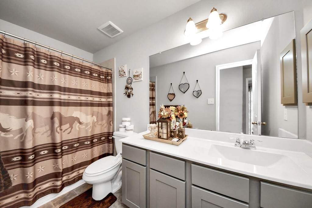 2918 Silverhorn Lane - Photo 38