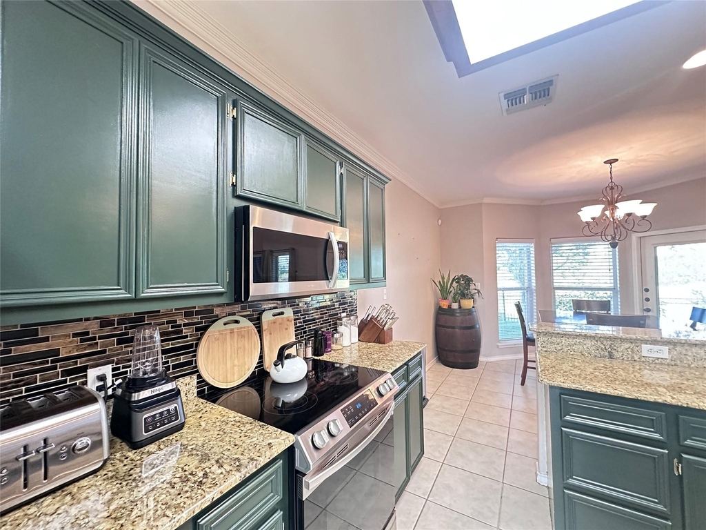 6321 Oso Parkway - Photo 17