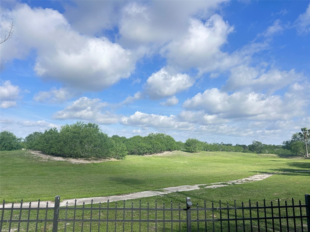 6321 Oso Parkway - Photo 1