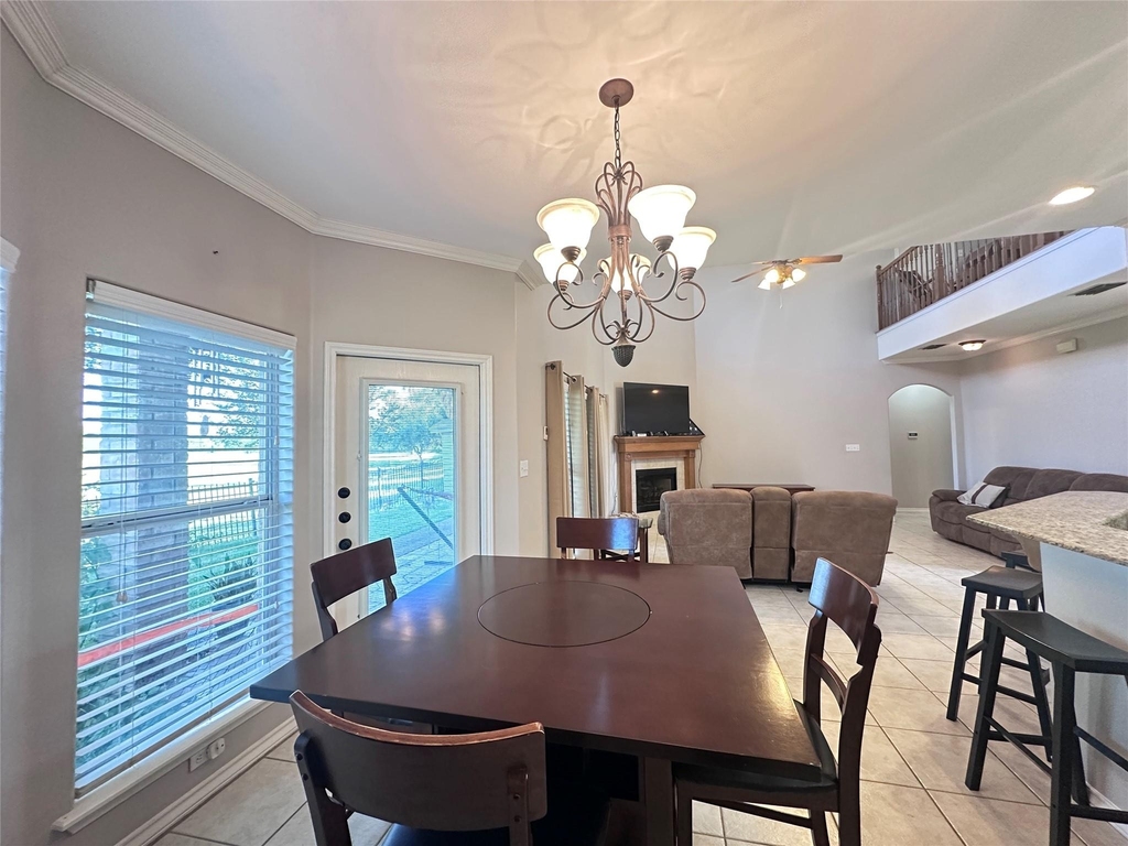 6321 Oso Parkway - Photo 4