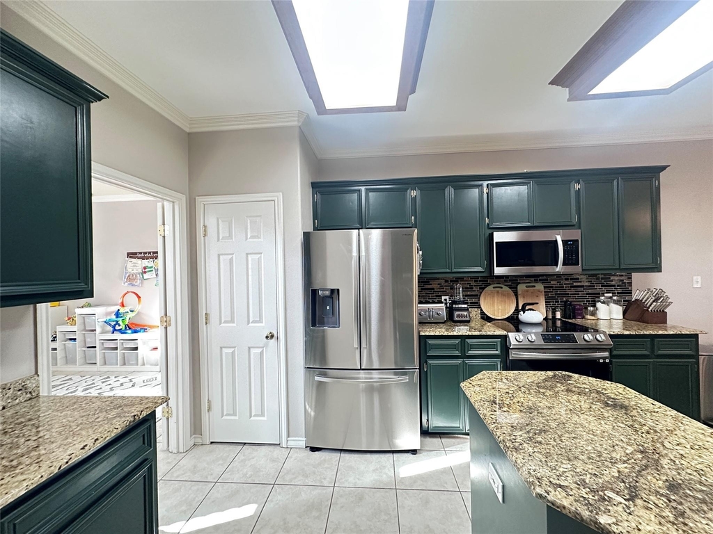 6321 Oso Parkway - Photo 13