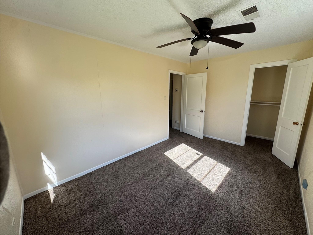 909 14th Avenue N - Photo 4