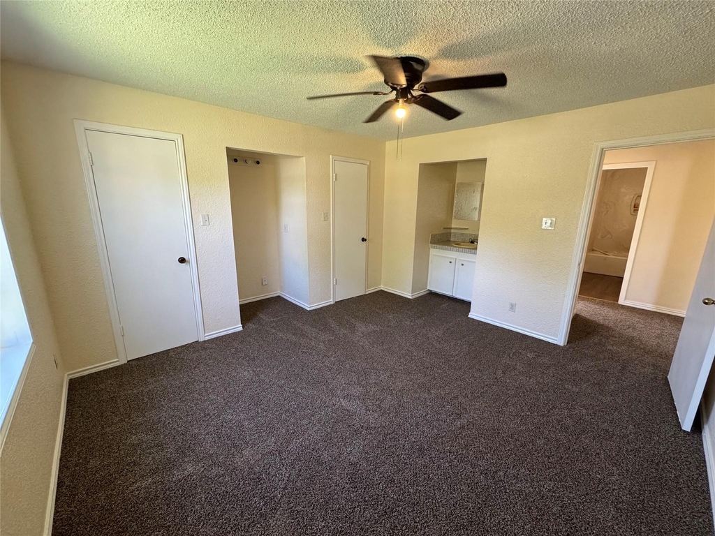 909 14th Avenue N - Photo 9