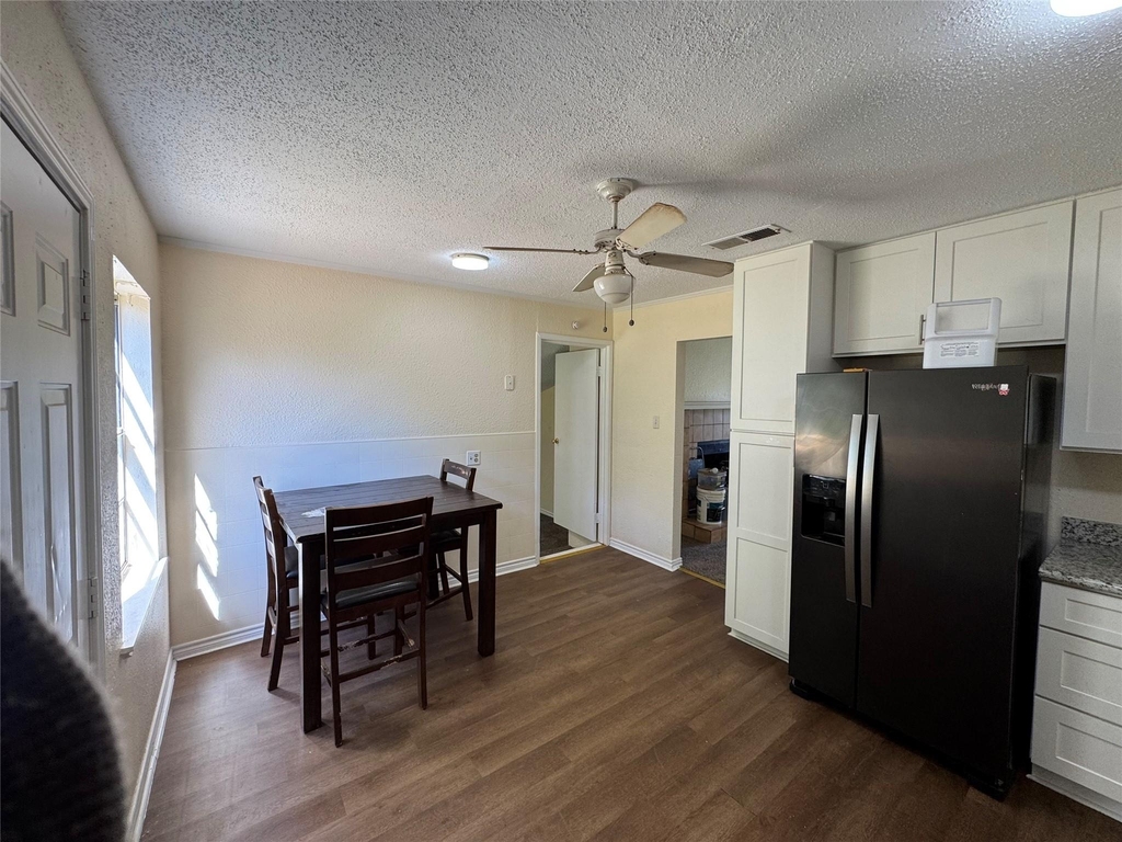 909 14th Avenue N - Photo 12