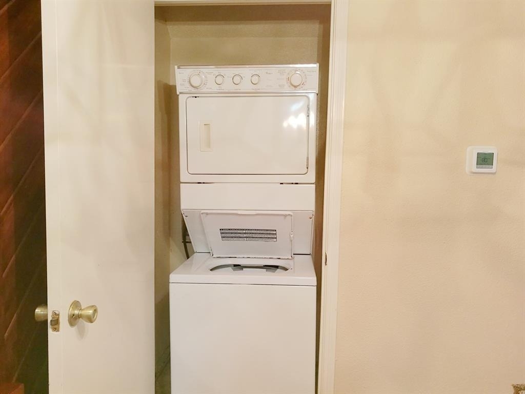 2121 Hepburn Street - Photo 9