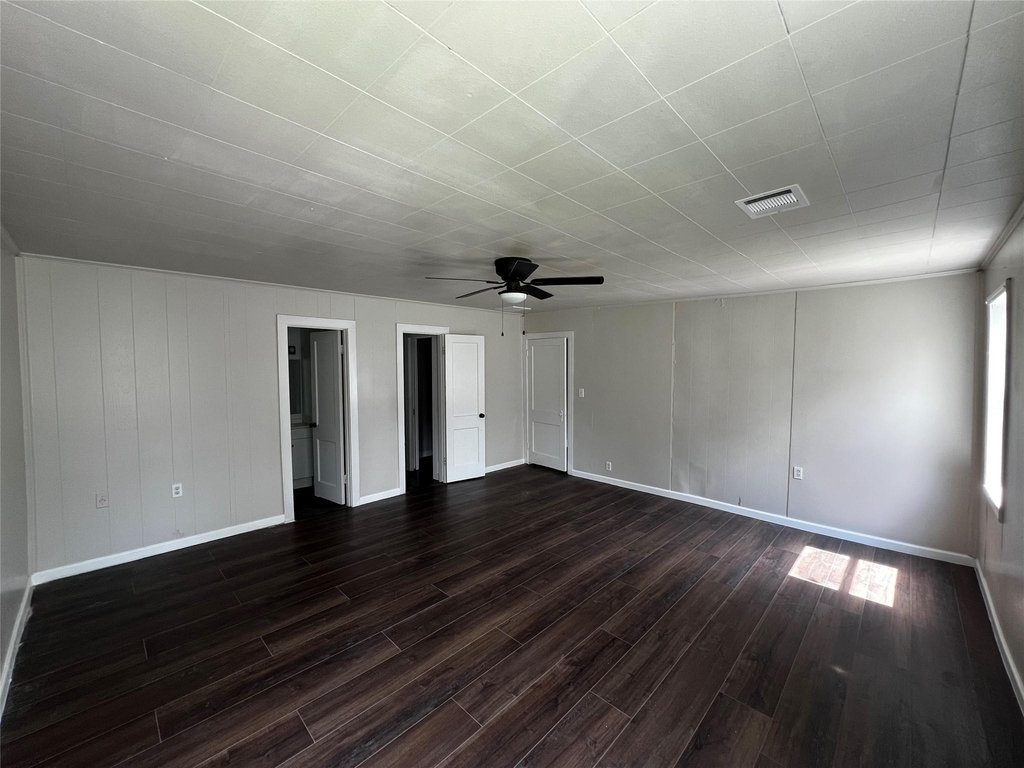 1805 E North Street - Photo 7
