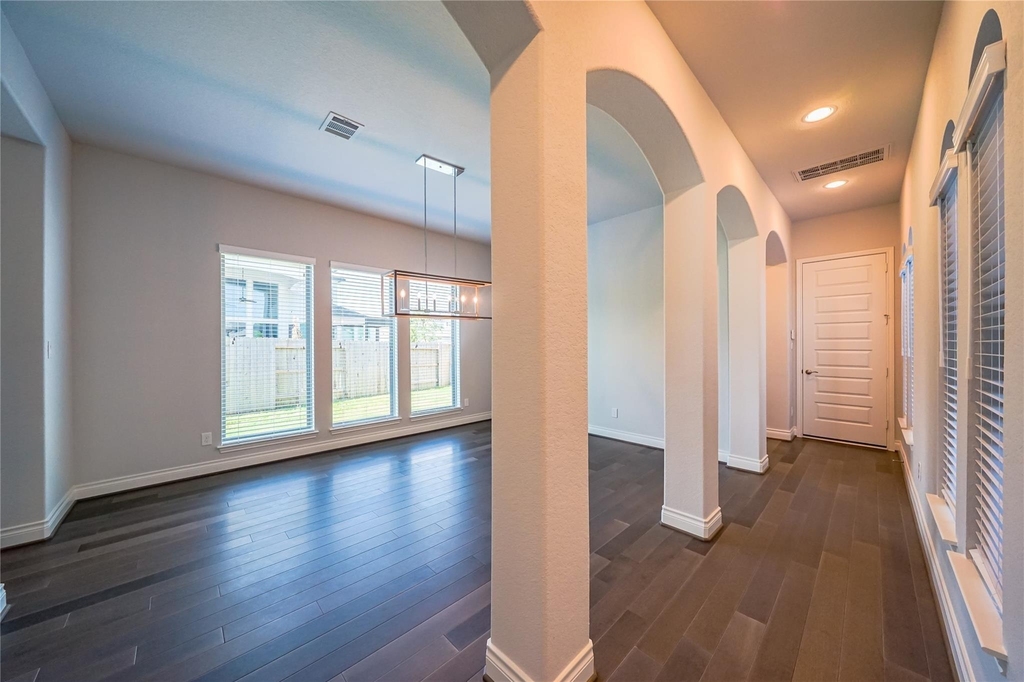 11803 Dalhousie Drive - Photo 8