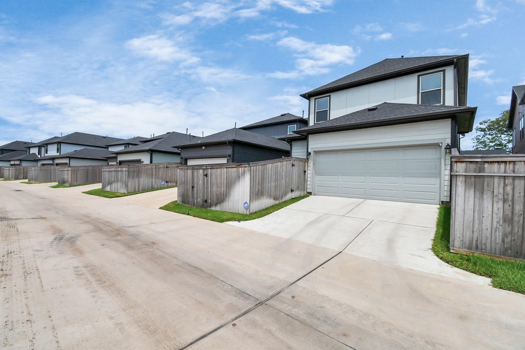 1538 Park Path Drive - Photo 35