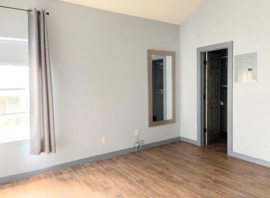 12900 Walden Road - Photo 8