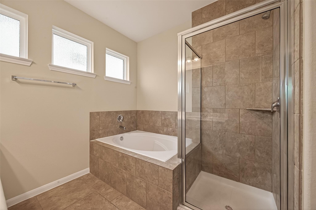 6126 Prince Place Dr - Photo 15