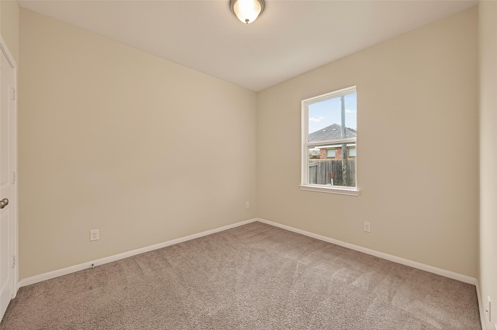 6126 Prince Place Dr - Photo 19