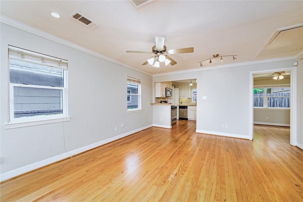 4405 Marina Street - Photo 5