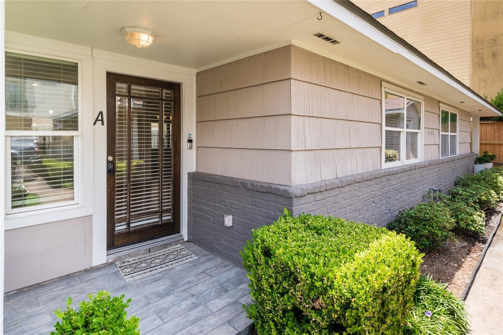 4405 Marina Street - Photo 0