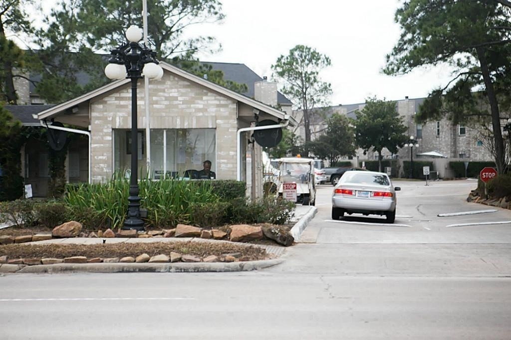 3098 Holly Hall Street - Photo 22