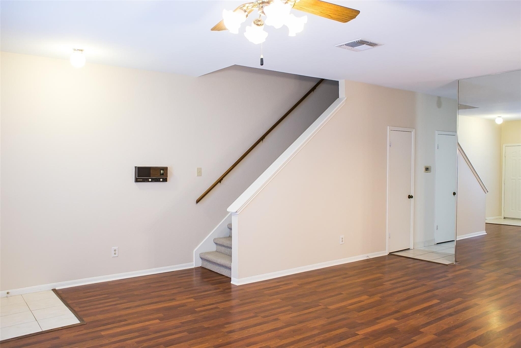 3098 Holly Hall Street - Photo 5
