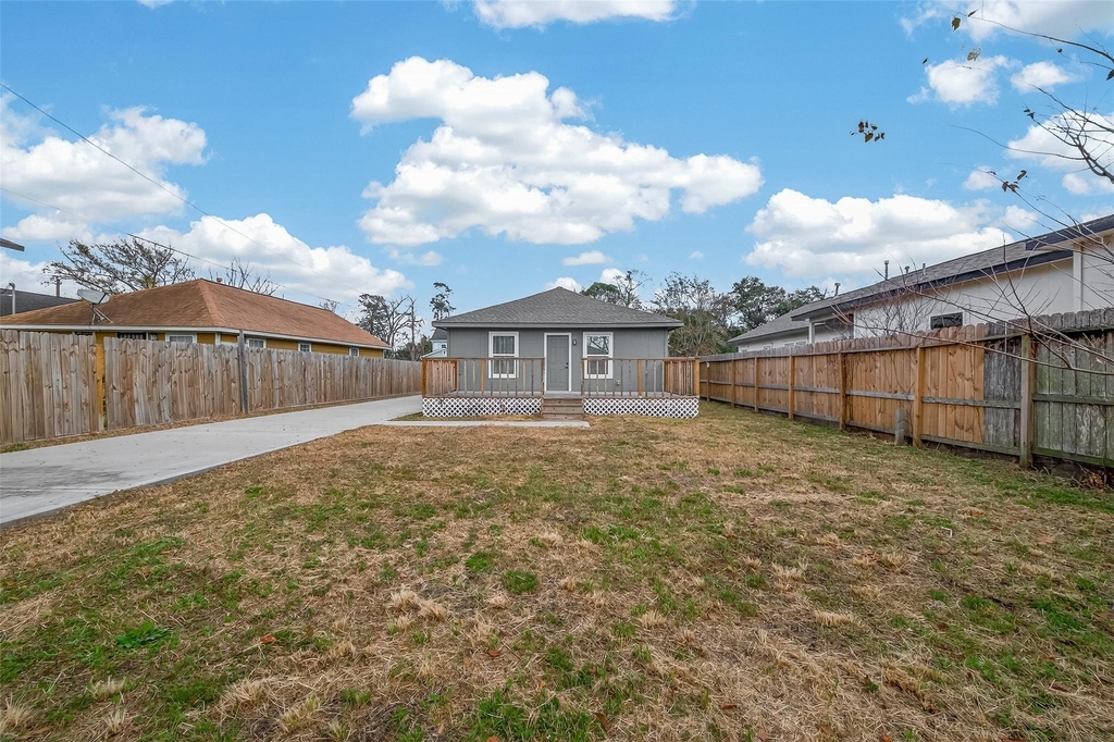 4309 Beggs Street - Photo 32