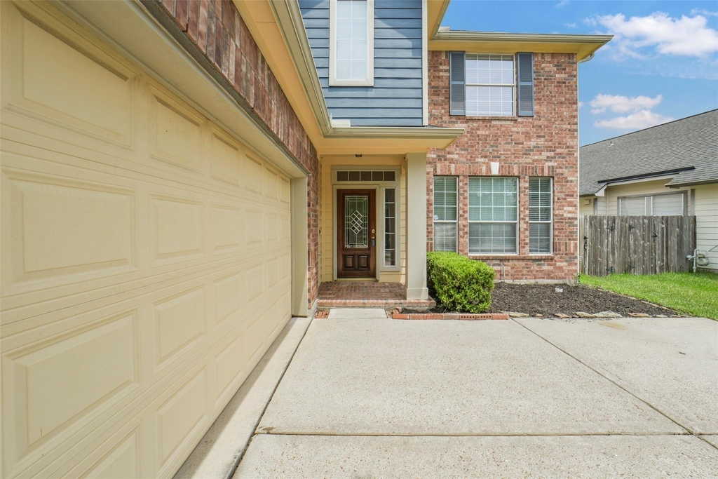 21626 Shallow Glen Lane - Photo 1