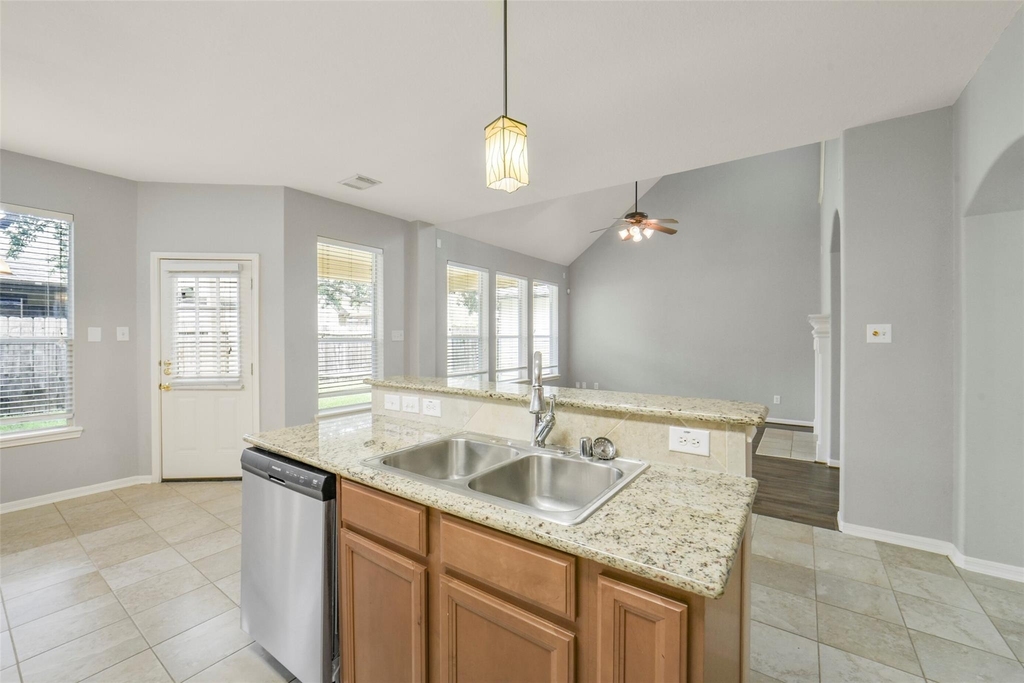 21626 Shallow Glen Lane - Photo 18