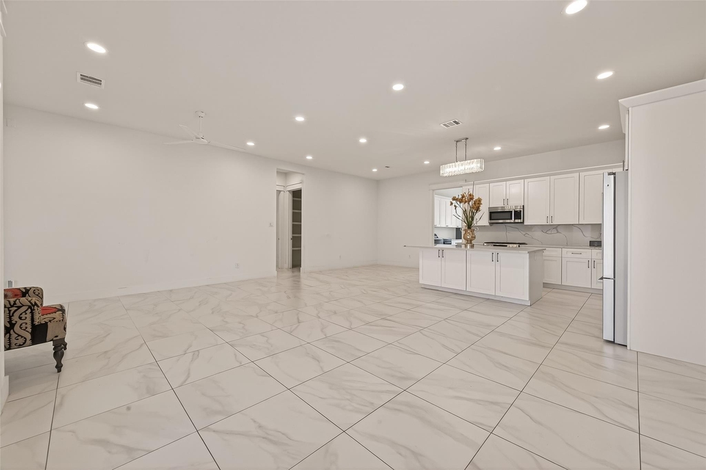 10403 Anchorage Passage - Photo 7