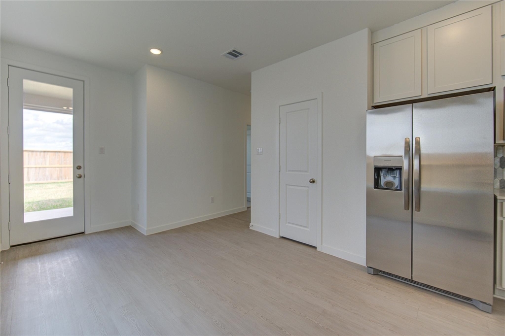 1047 Blue Stone Drive - Photo 22