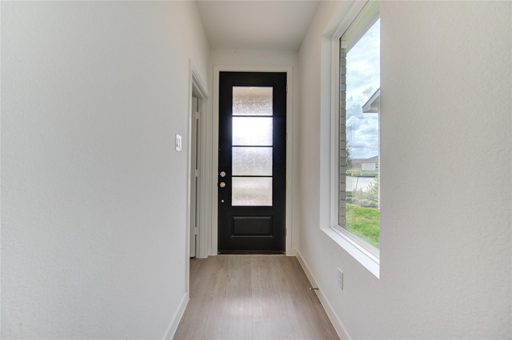 1047 Blue Stone Drive - Photo 6