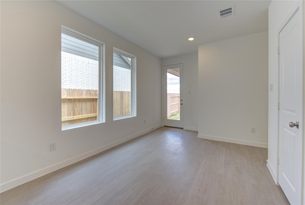 1047 Blue Stone Drive - Photo 23