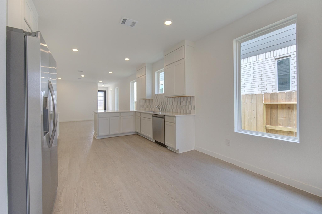 1047 Blue Stone Drive - Photo 20