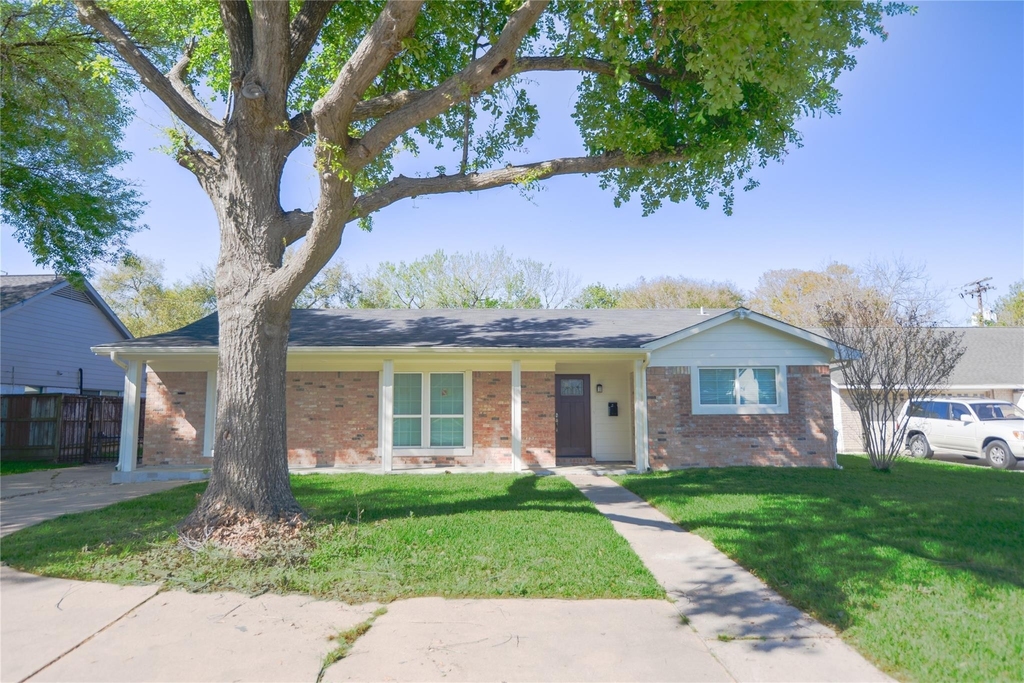 8006 Richmond Avenue - Photo 4