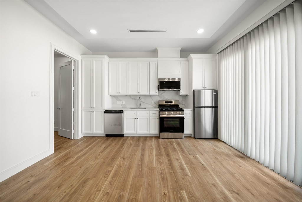 1839 Colquitt Street - Photo 14