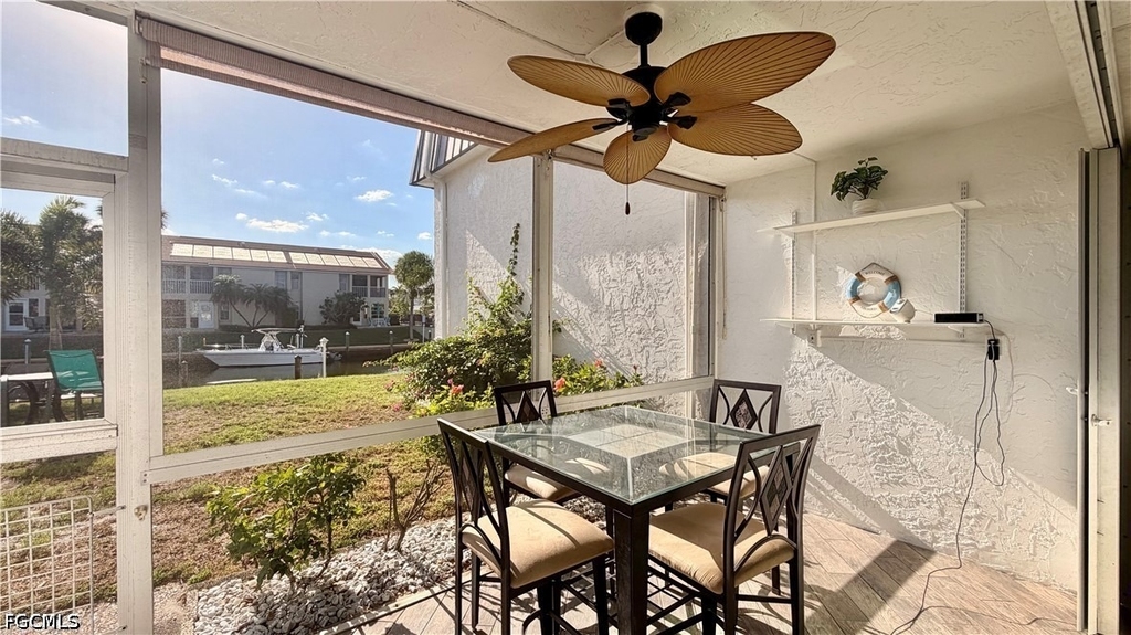 4912 Vincennes Street - Photo 28
