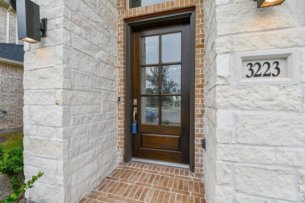 3223 Rockrose Place - Photo 2