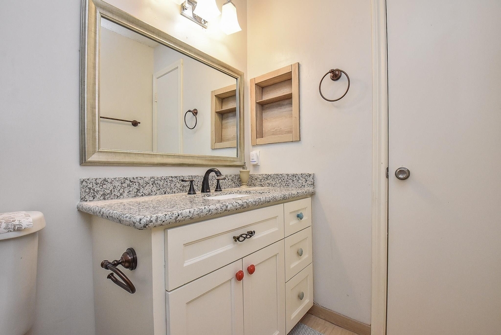 800 Country Place Drive - Photo 19