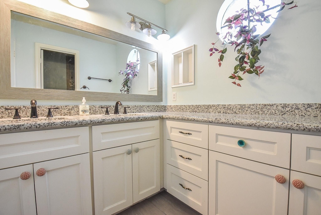 800 Country Place Drive - Photo 17