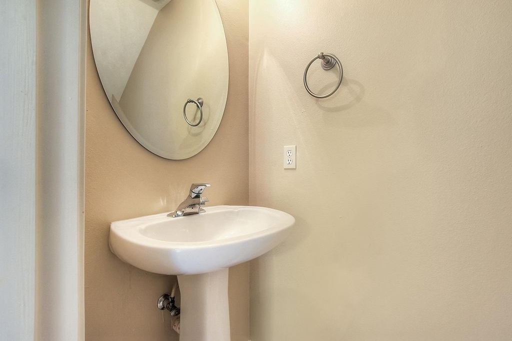 7 Newberry Trail Court - Photo 19