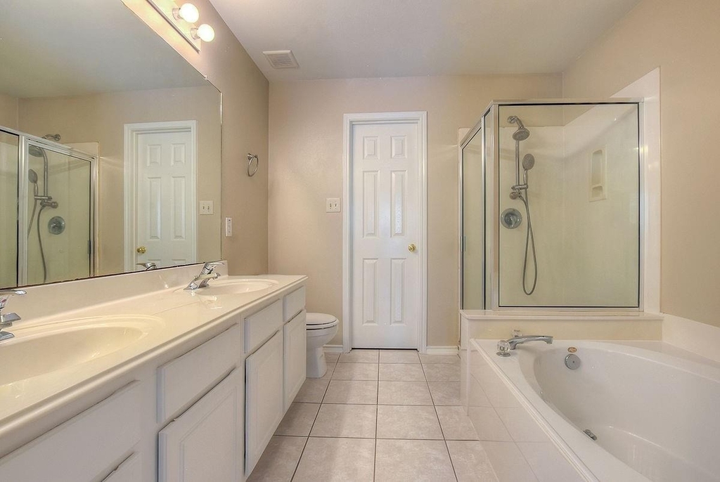 7 Newberry Trail Court - Photo 24