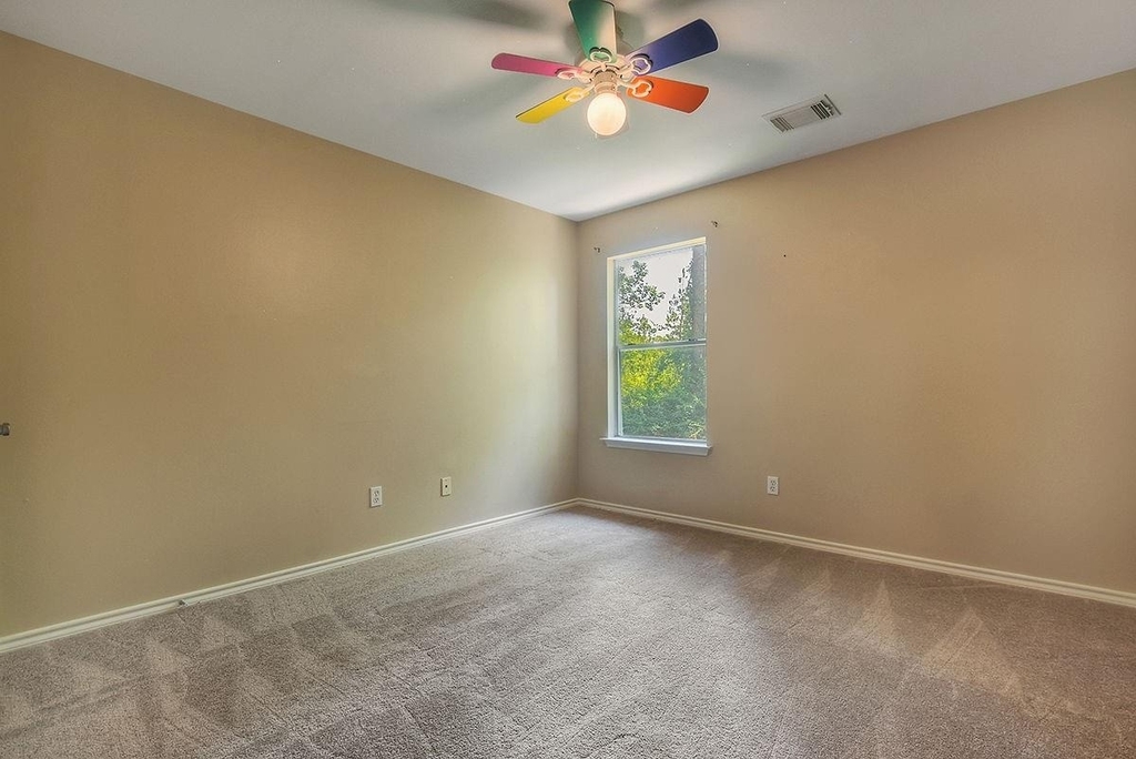 7 Newberry Trail Court - Photo 27