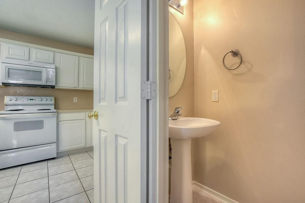 7 Newberry Trail Court - Photo 18