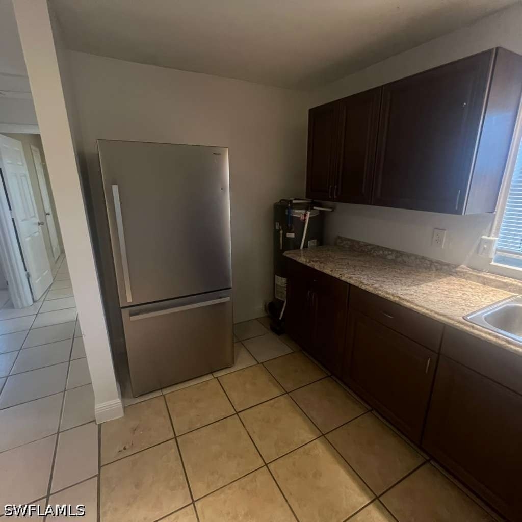 1427 Markland - Photo 1