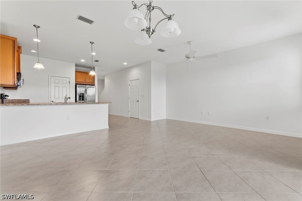 10818 Alvara Way - Photo 3