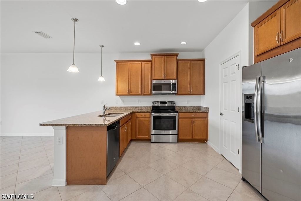 10818 Alvara Way - Photo 4