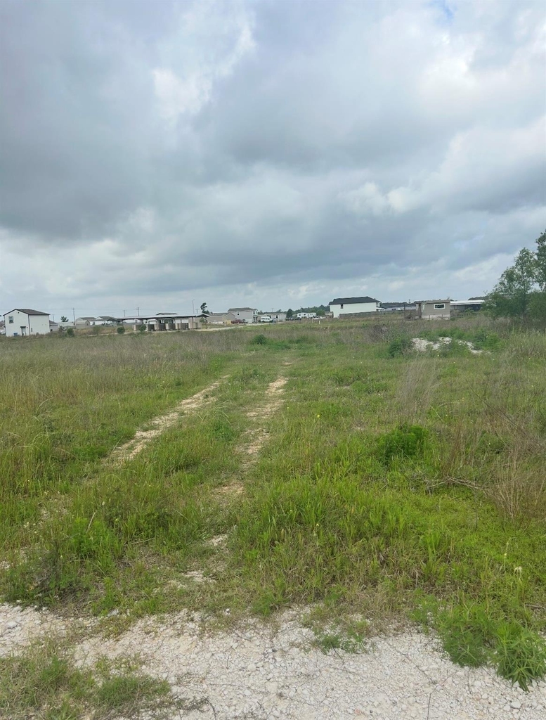 647 Road 5707 - Photo 0
