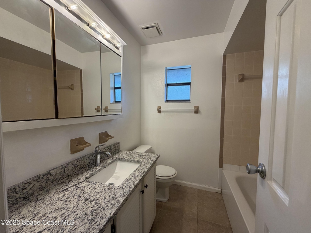 760 John Adams Lane - Photo 6