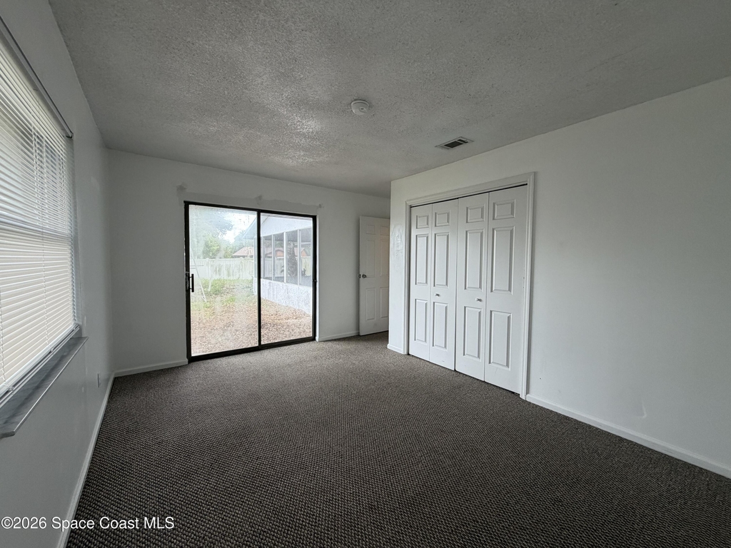 760 John Adams Lane - Photo 5