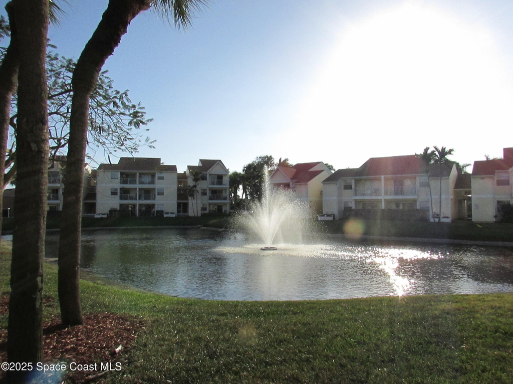 1850 Charlesmont Drive - Photo 3