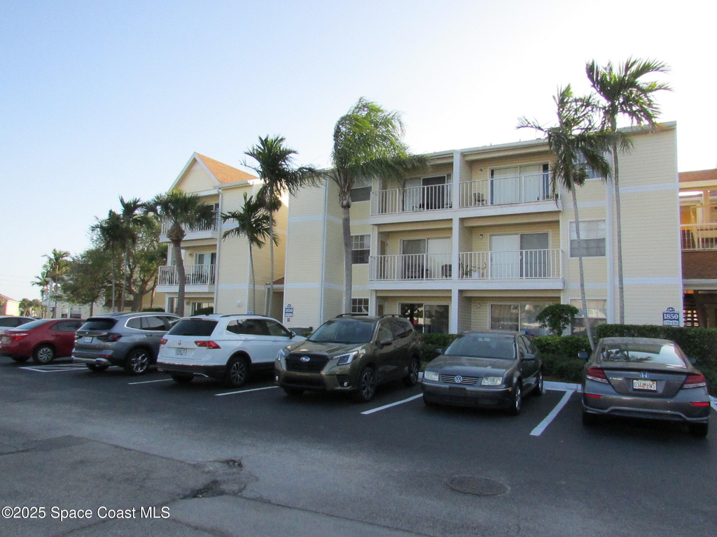 1850 Charlesmont Drive - Photo 1