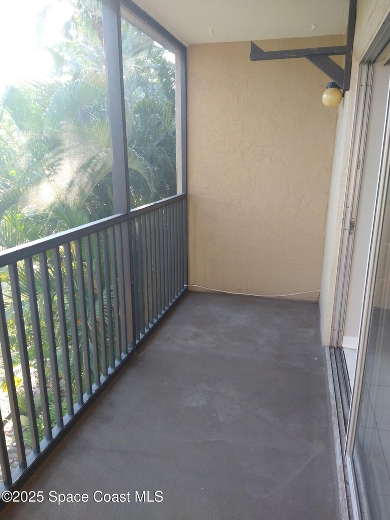 1020 Pinetree Drive - Photo 13