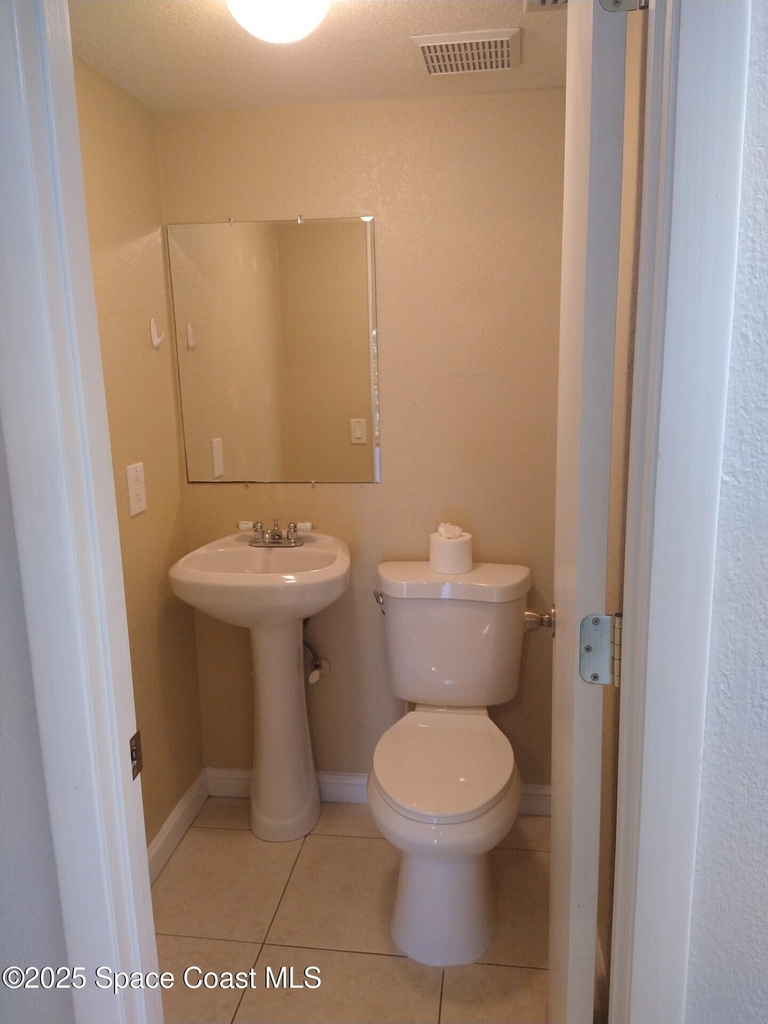 1020 Pinetree Drive - Photo 9