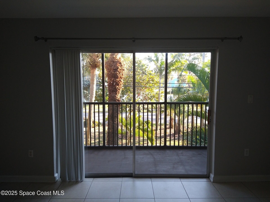 1020 Pinetree Drive - Photo 11